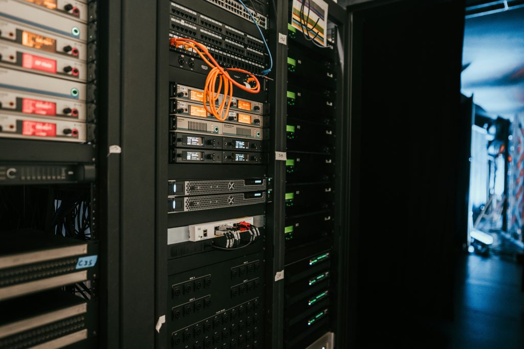 Structured network cabling overhaul and enterprise server rack optimization case study by Orizont Enterprises