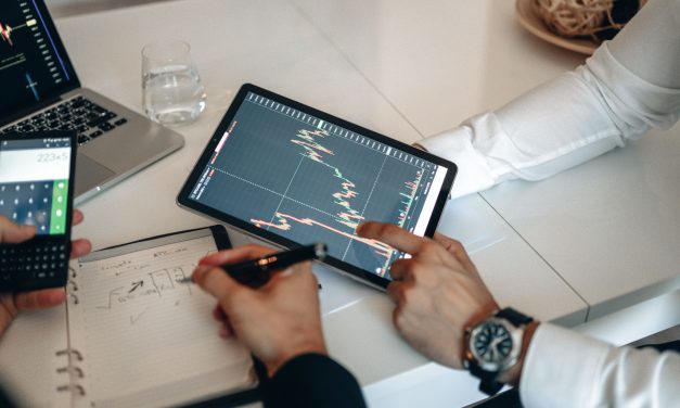 In-House IT vs. Managed IT Services: Which is Better for Your Budget?